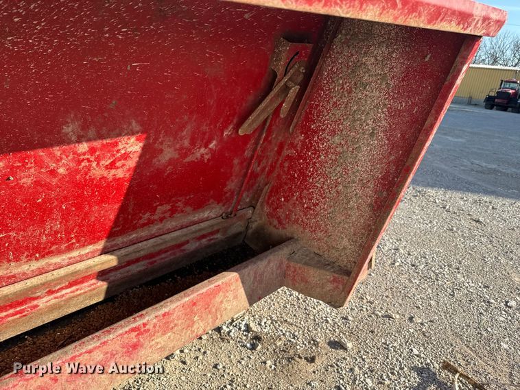 image for item DR7926 (2) Feed Train Gray Fox 145 creep feeders