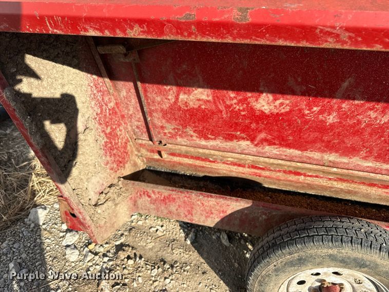 image for item DR7926 (2) Feed Train Gray Fox 145 creep feeders