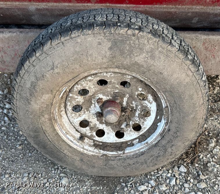 image for item DR7926 (2) Feed Train Gray Fox 145 creep feeders