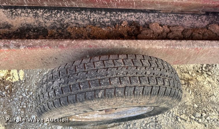 image for item DR7926 (2) Feed Train Gray Fox 145 creep feeders