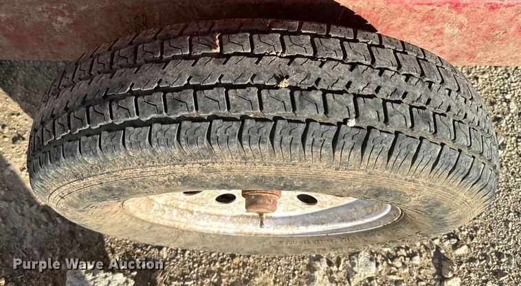 image for item DR7926 (2) Feed Train Gray Fox 145 creep feeders