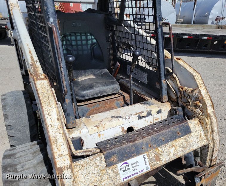 image for item DR7929 2008 Bobcat S175 skid steer loader
