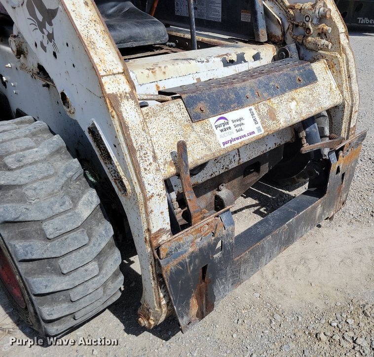 image for item DR7929 2008 Bobcat S175 skid steer loader
