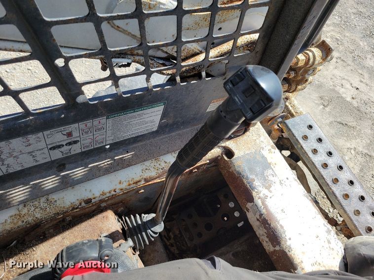 image for item DR7929 2008 Bobcat S175 skid steer loader