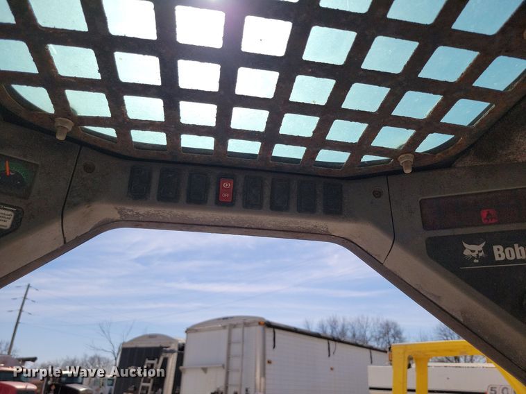 image for item DR7929 2008 Bobcat S175 skid steer loader
