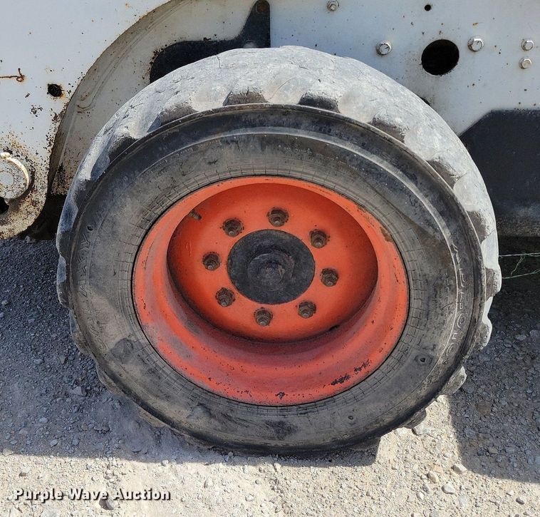 image for item DR7929 2008 Bobcat S175 skid steer loader