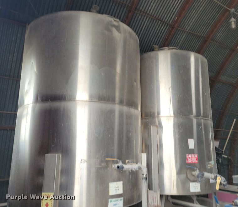 image for item DR7930 (2) stainless steel tanks