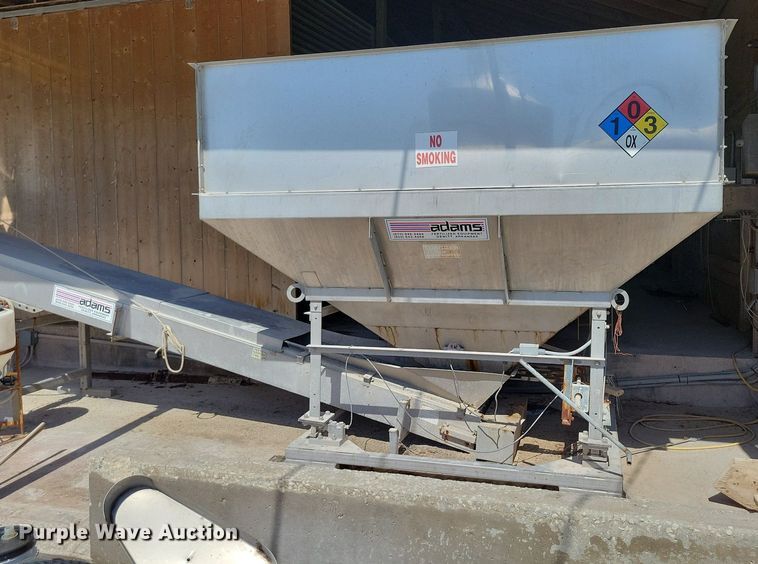 image for item DR7934 Adams  W-XX fertilizer mixer