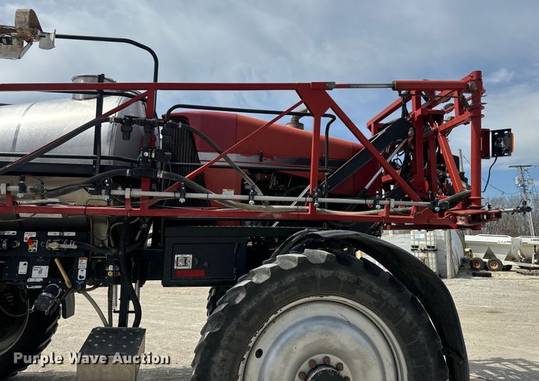 image for item DR7936 2009 Case IH Patriot 3330 sprayer