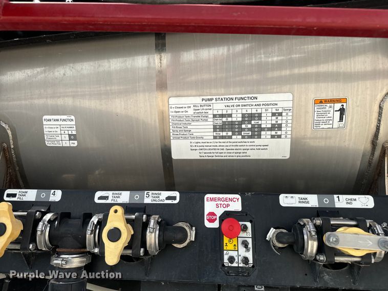 image for item DR7936 2009 Case IH Patriot 3330 sprayer