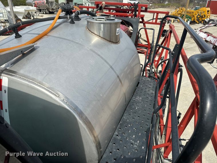 image for item DR7936 2009 Case IH Patriot 3330 sprayer