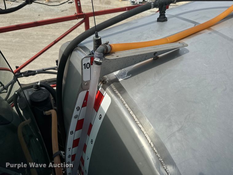 image for item DR7936 2009 Case IH Patriot 3330 sprayer