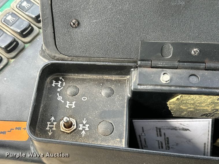 image for item DR7936 2009 Case IH Patriot 3330 sprayer