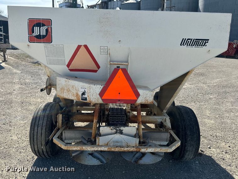 image for item DR7940 Wilmar 500 spreader