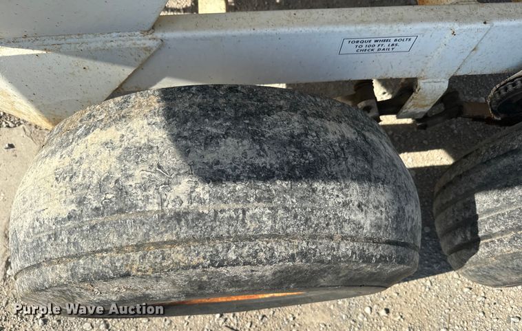 image for item DR7940 Wilmar 500 spreader