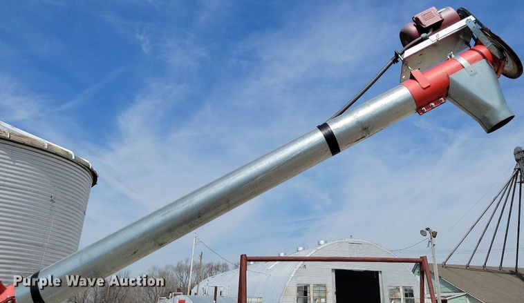 image for item DR7941 AP grain bin