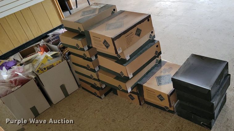 image for item DR7943 Tools