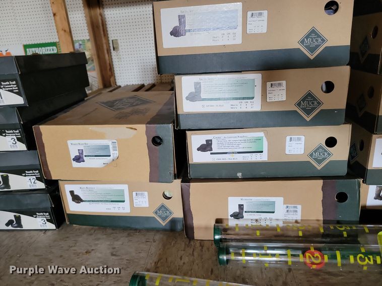 image for item DR7943 Tools