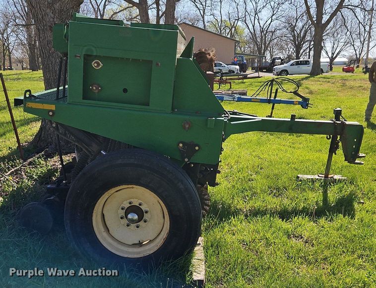 image for item DR8585 Great Plains 1005NG no-till grain drill