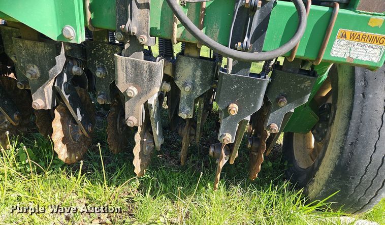 image for item DR8585 Great Plains 1005NG no-till grain drill