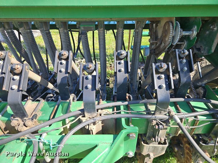image for item DR8585 Great Plains 1005NG no-till grain drill
