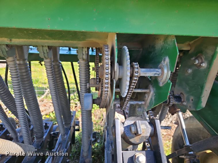 image for item DR8585 Great Plains 1005NG no-till grain drill