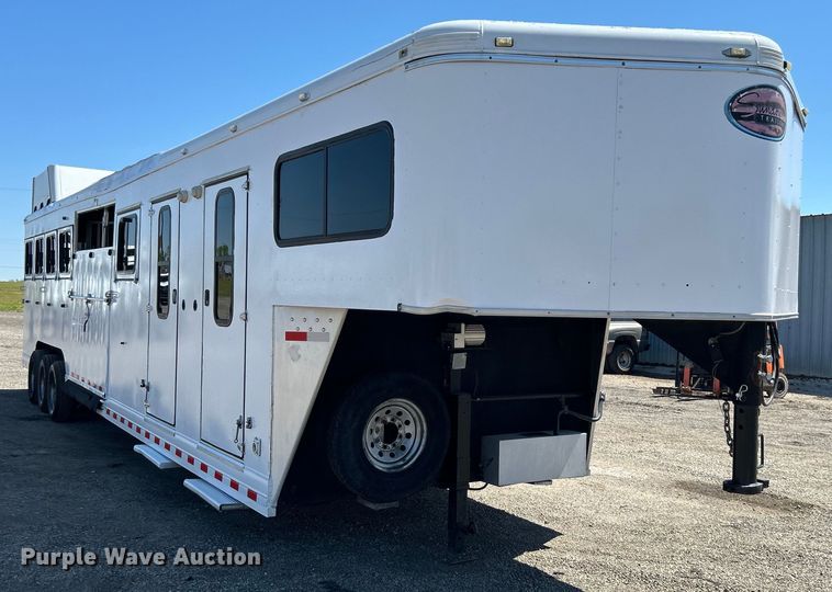 image for item EG1450 2008 Sundowner Trailers, Inc. horse trailer