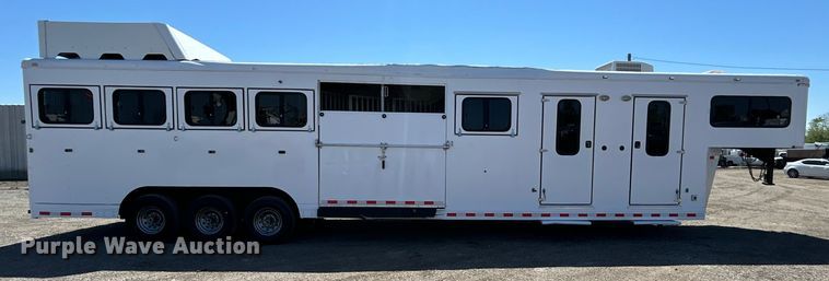 image for item EG1450 2008 Sundowner Trailers, Inc. horse trailer