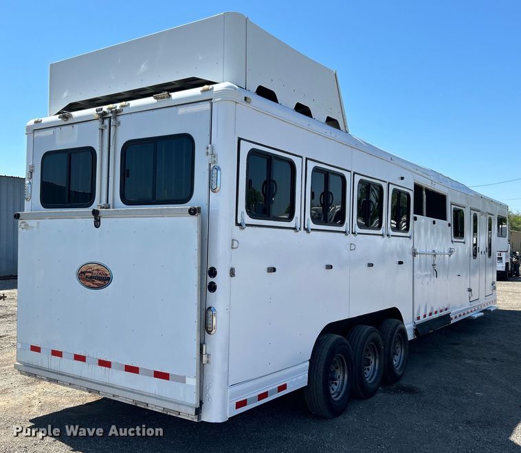 image for item EG1450 2008 Sundowner Trailers, Inc. horse trailer