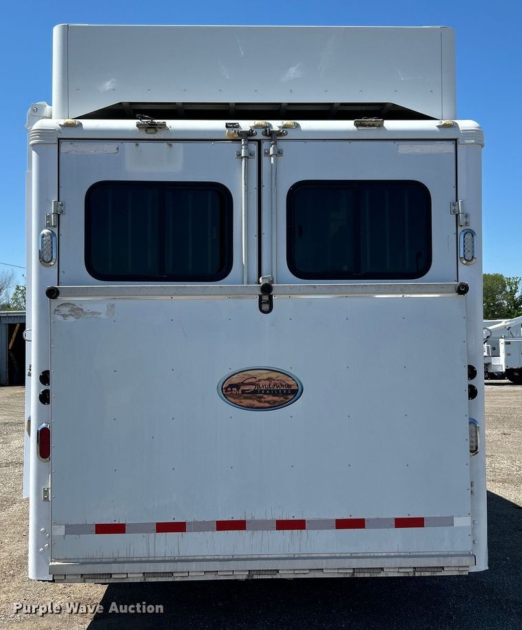 image for item EG1450 2008 Sundowner Trailers, Inc. horse trailer