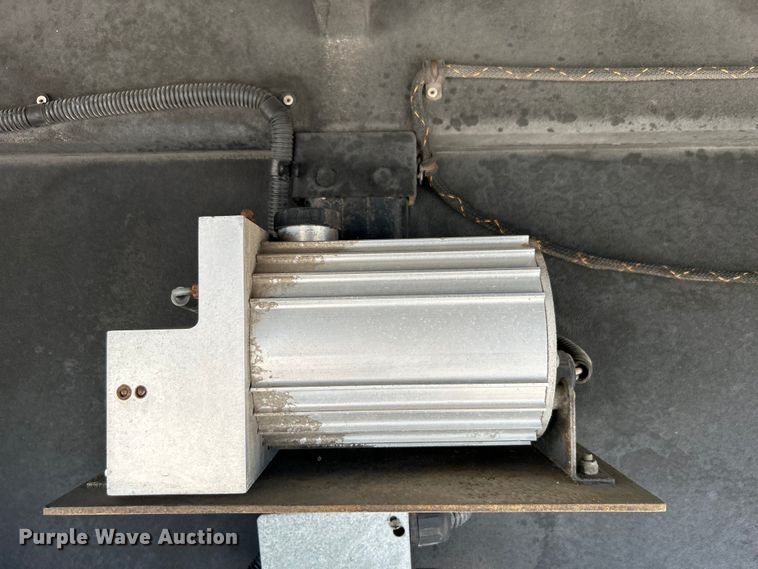 image for item EG1450 2008 Sundowner Trailers, Inc. horse trailer