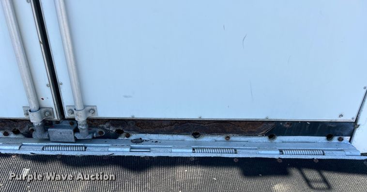 image for item EG1450 2008 Sundowner Trailers, Inc. horse trailer