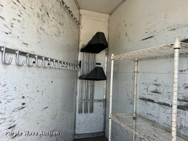 image for item EG1450 2008 Sundowner Trailers, Inc. horse trailer