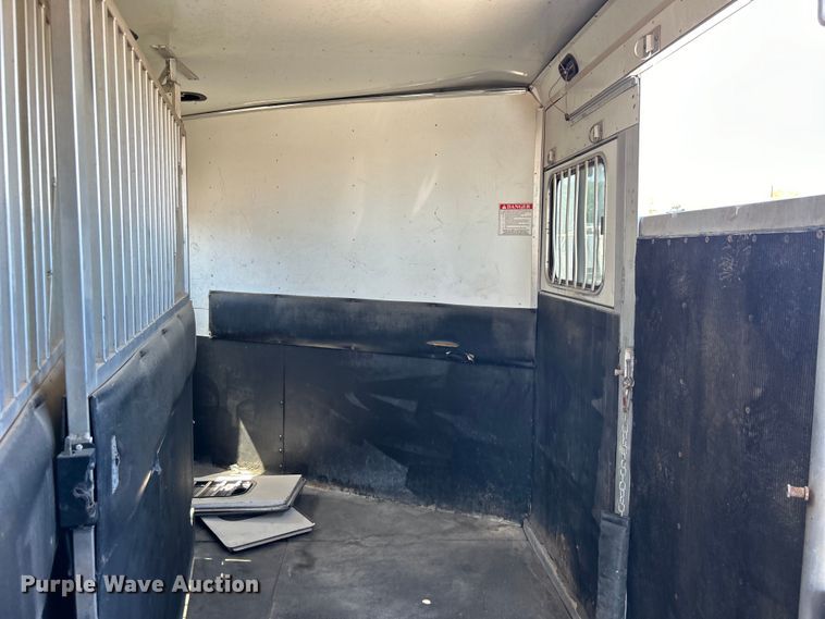 image for item EG1450 2008 Sundowner Trailers, Inc. horse trailer