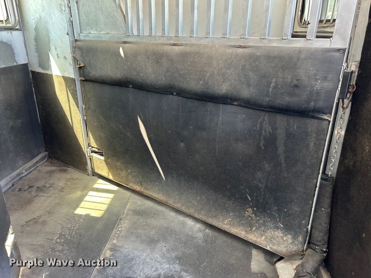 image for item EG1450 2008 Sundowner Trailers, Inc. horse trailer