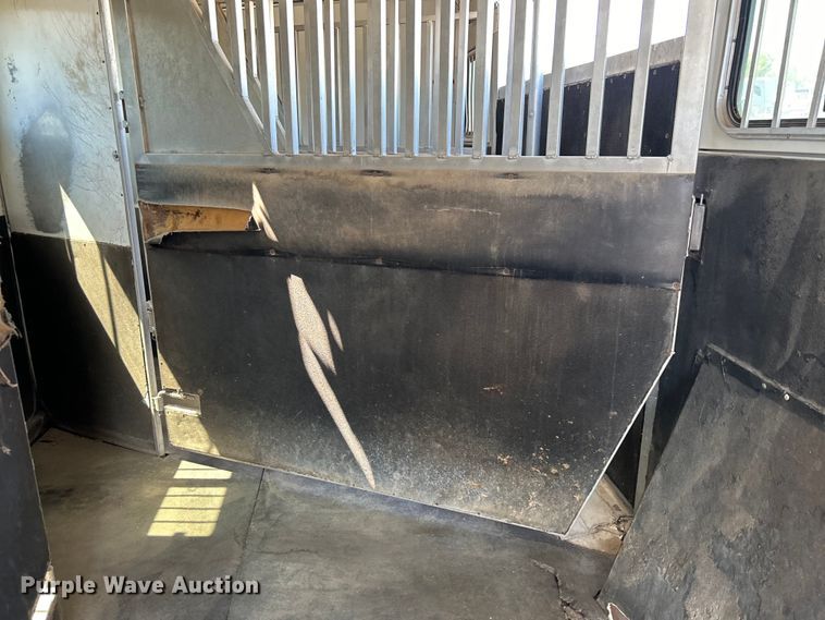 image for item EG1450 2008 Sundowner Trailers, Inc. horse trailer