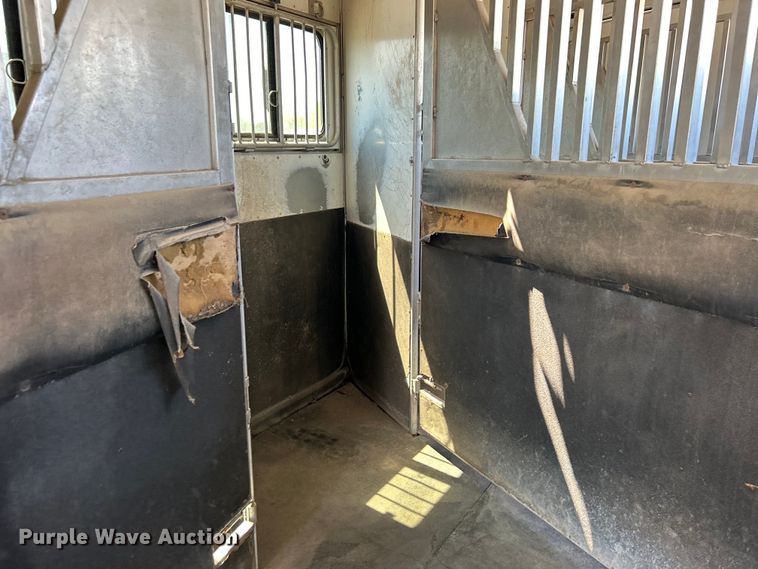 image for item EG1450 2008 Sundowner Trailers, Inc. horse trailer