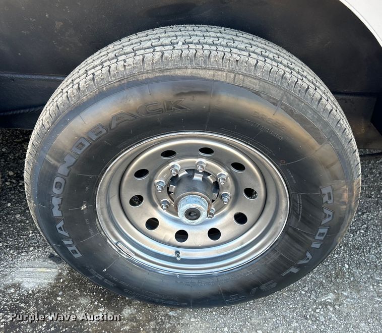 image for item EG1450 2008 Sundowner Trailers, Inc. horse trailer