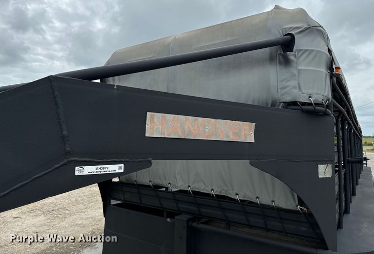 image for item EH3879 1993 Hanover livestock trailer