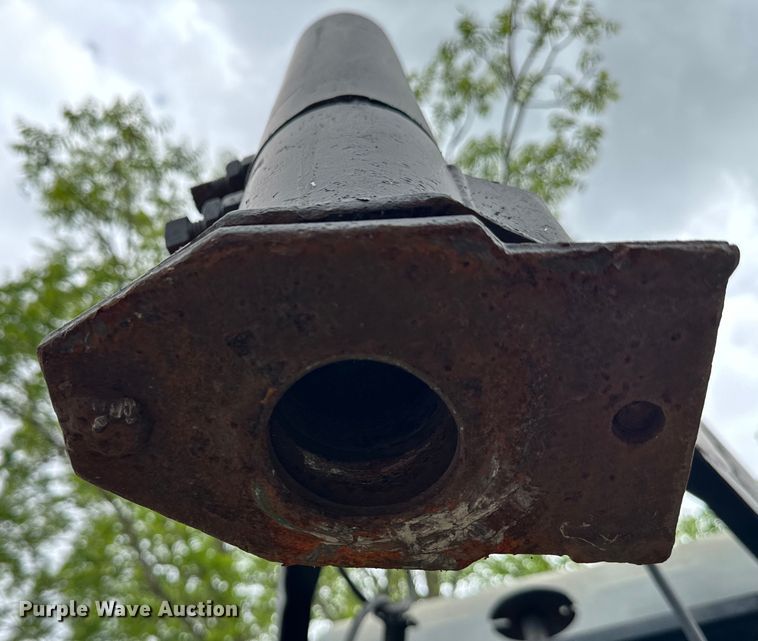 image for item EH3879 1993 Hanover livestock trailer