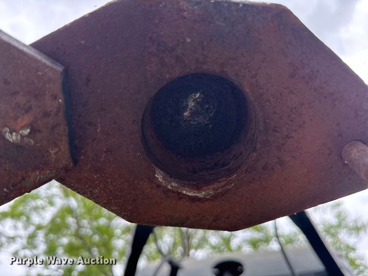 image for item EH3879 1993 Hanover livestock trailer