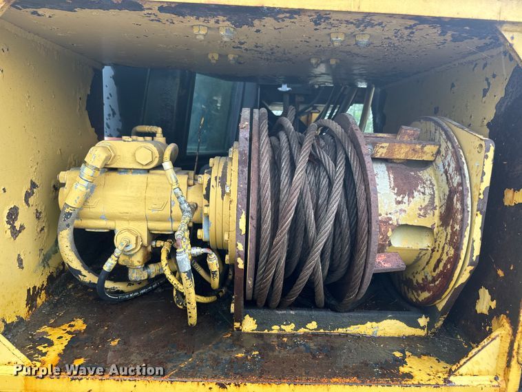 image for item EH5397 1995 Caterpillar  CH85C tractor