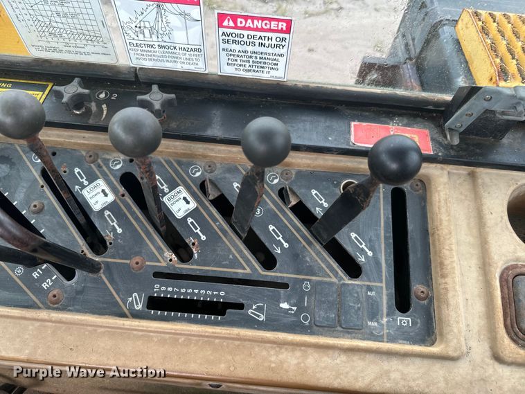 image for item EH5397 1995 Caterpillar  CH85C tractor