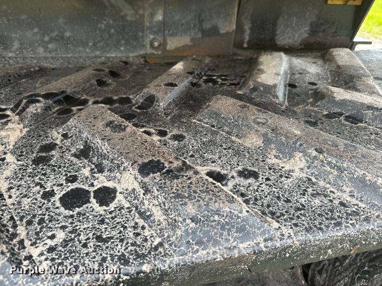 image for item EH5397 1995 Caterpillar  CH85C tractor