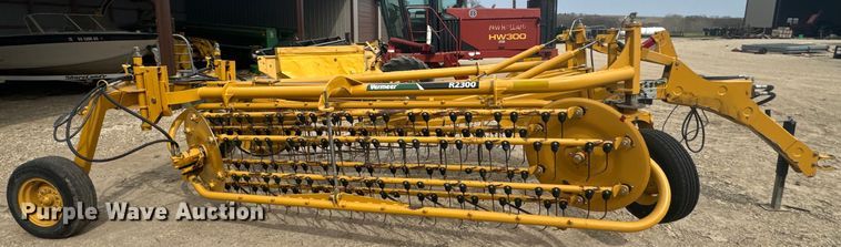 image for item EH5444 2018 Vermeer  R2300 hay rake
