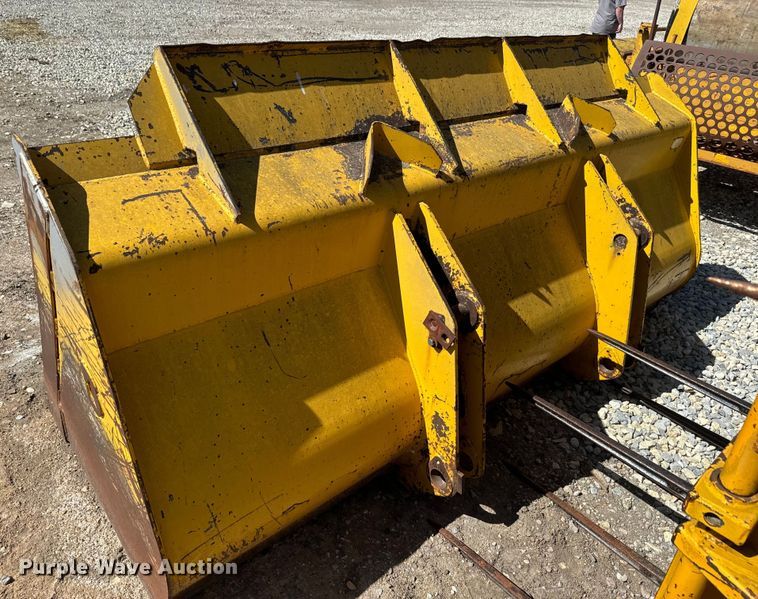 image for item EH5449 1985 Clark 35GMC wheel loader