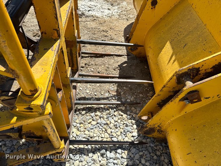 image for item EH5449 1985 Clark 35GMC wheel loader