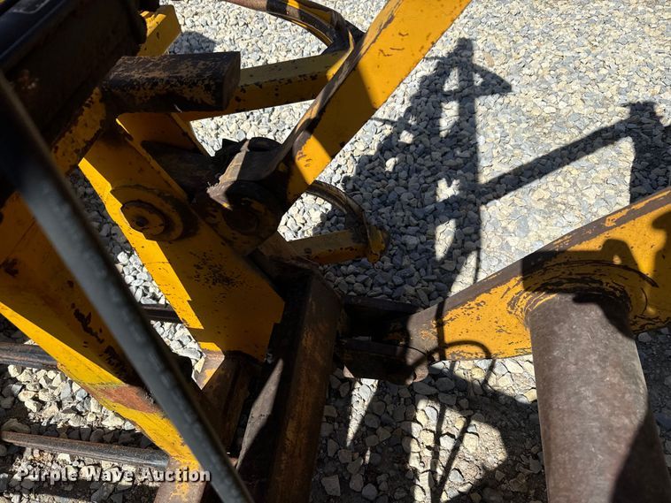 image for item EH5449 1985 Clark 35GMC wheel loader