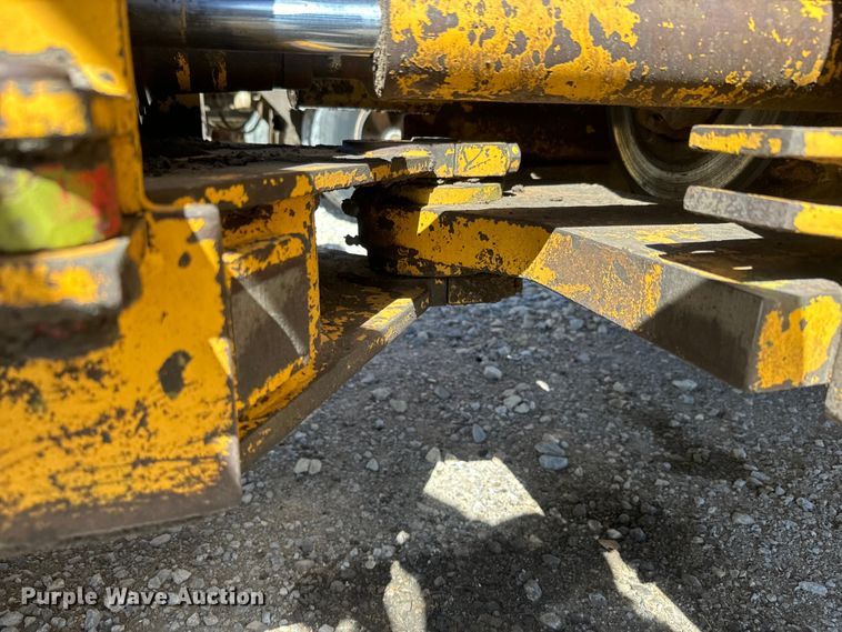 image for item EH5449 1985 Clark 35GMC wheel loader