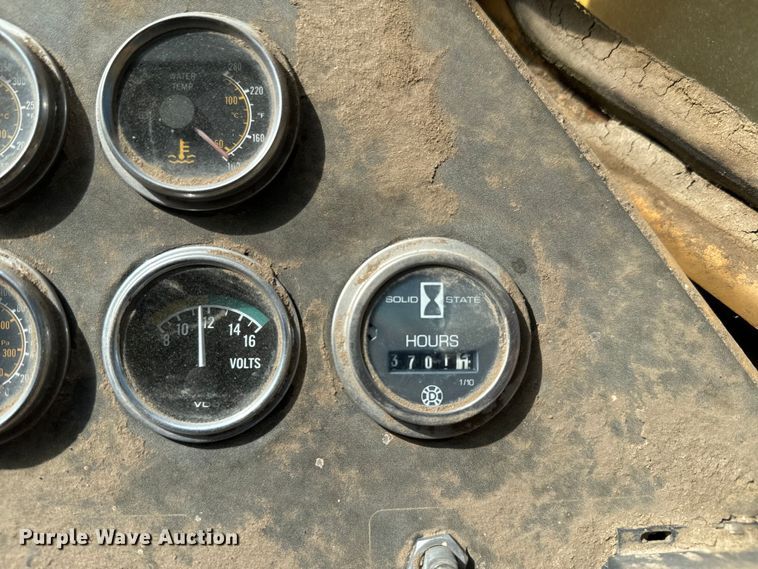 image for item EH5449 1985 Clark 35GMC wheel loader